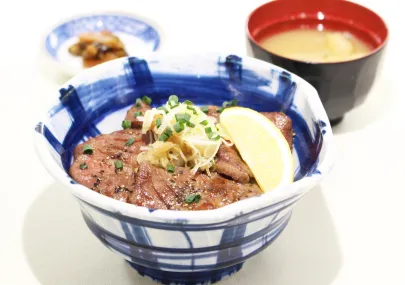 写真:仙台名物牛タン丼