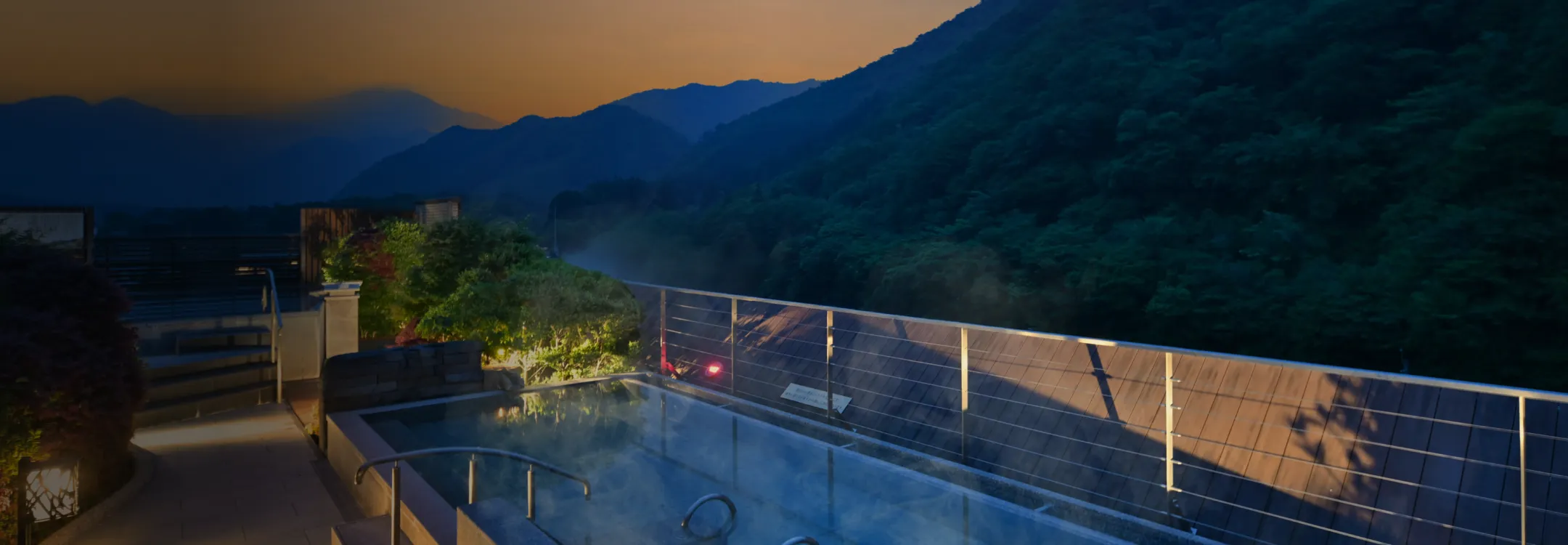 写真:空中庭園露天風呂